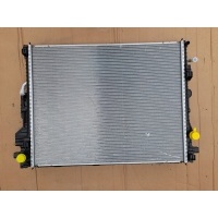 Volvo oe 32138765 радиатор