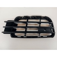 Решетка бампера Volkswagen Touareg 2 NF 7P6853665A