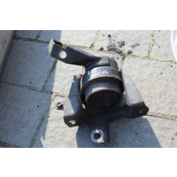 Подушка лапа двигателя avensis t25 corolla verso ii 2.2 2.0 2ad 1ad № 27