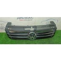 решетка радиатора VW Sharan Blue Motion 2012 7N0853651D