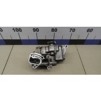 Насос масляный VW Tiguan 2011-2016 06J115105AB