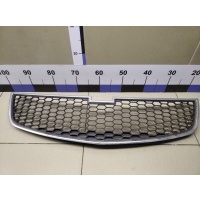Решетка радиатора Chevrolet Cruze 2009-2016 96981093