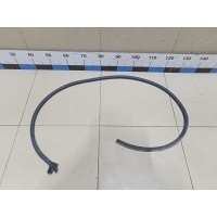 Уплотнитель двери RENAULT Duster II 2021> 828355707R
