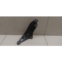 Кронштейн КПП правый TOYOTA Hi Lux 2015> 331180K030