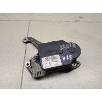 Механизм изменения длины впускного коллектора OPEL Vectra C 2002-2008 55199915