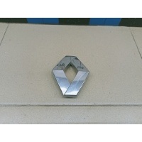 Эмблема RENAULT Logan 2005-2014 628909891R
