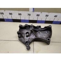 Кронштейн генератора RENAULT Clio/Symbol 1998-2008 8200020552