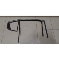 Уплотнитель стекла двери Chevrolet Cruze 2009-2016 95390025