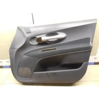 Обшивка двери передней правой TOYOTA Auris (E15) 2006-2012 6761012E50B1