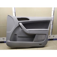 Обшивка двери передней правой SKODA Yeti 2009> 5L0867012A