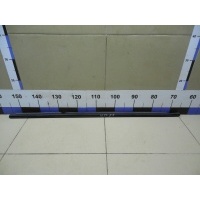 Накладка стекла заднего правого TOYOTA Land Cruiser (100) 1998-2007 7573060040