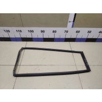 Уплотнитель стекла двери TOYOTA Land Cruiser (100) 1998-2007 6818960040