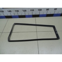 Уплотнитель стекла двери TOYOTA Land Cruiser (100) 1998-2007 6818860040