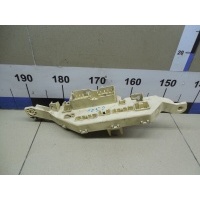 Блок предохранителей TOYOTA Land Cruiser (100) 1998-2007 8273160030