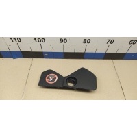Накладка (кузов внутри) NISSAN Note (E11) 2006-2013 684989U100
