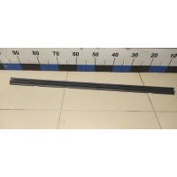 Уплотнитель стекла двери VW Golf V Plus 2005-2014 5M0837480A5AP