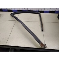 Уплотнитель стекла двери NISSAN Almera N16 2000-2006 823314M510