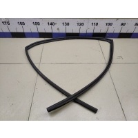 Уплотнитель стекла двери TOYOTA Corolla E15 2006-2013 6814212290