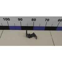 Петля двери передней правой нижняя VW Tiguan 2011-2016 5N0831402