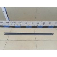 Накладка стекла переднего правого VW Tiguan 2011-2016 5N08374805AP