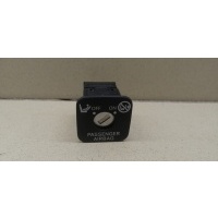 Выключатель TOYOTA Corolla E15 2006-2013 6906542010