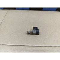 Датчик включения стопсигнала HYUNDAI Elantra 2000-2005 9381038100