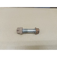 Болт TOYOTA RAV 4 2013-2019 9010517008