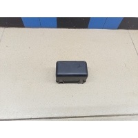 Крышка блока предохранителей RENAULT Megane II 2002-2009 8200222933