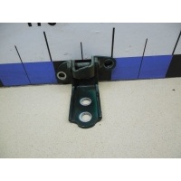 Петля двери задней правой нижняя TOYOTA Land Cruiser (100) 1998-2007 6877060030
