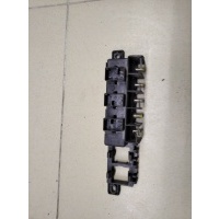 Блок предохранителей VW Golf IV/Bora 1997-2005 8L0941822