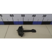 Ограничитель двери TOYOTA Avensis II 2003-2008 6863005040