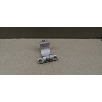 Петля двери багажника SKODA Fabia 2007-2015 5J0827301
