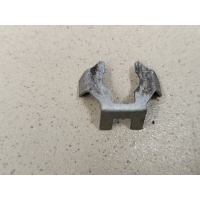 Крепеж форсунки RENAULT Duster 2012> 7700106588