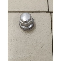 Гайка колеса TOYOTA Corolla E15 2006-2013 9094201007