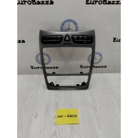 Накладка центральной консоли Mercedes W209 Mercedes W209 CLK 2002-2009 A2096802439