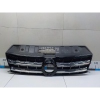 Решетка радиатора VAG Amarok 2010 2H6853651BLDB