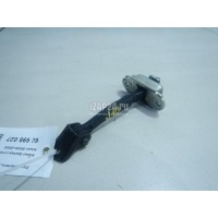 Ограничитель двери Nissan Qashqai+2 (JJ10) (2008 - 2014) 80430JD000