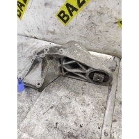 Кронштейн полуоси Mercedes Vito W638 2003 A6112220009