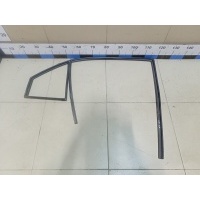 Уплотнитель стекла двери HYUNDAI Sonata V (NF) 2005-2010 835413K000