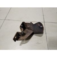 Кронштейн двигателя правый VAZ Chevrolet NIVA 21231001053