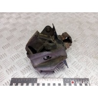 Подушка крепления двигателя Dodge Caravan 2 1994 4668026