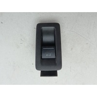 Кнопка открывания багажника Volkswagen Touareg 2 NF 7P6959831A