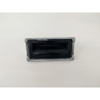 Кнопка открывания багажника Volkswagen Touareg 2 NF 5N0827566