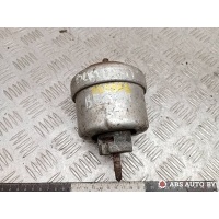 Подушка крепления двигателя Opel Vectra B 2001 90496186