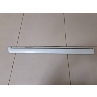 Молдинг передней левой двери Suzuki Suzuki Grand Vitara 1998-2005 7762052D01, 7762052D00