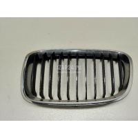 Решетка радиатора левая BMW 1-serie F20/F21 (2011 - 2019) 51137239021