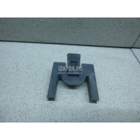 Кронштейн радиатора Mazda CX 5 (2012 - 2017) PE0115241
