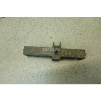 Крепеж Renault Duster 2012 7703179100