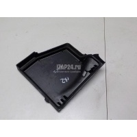 Крышка блока предохранителей Renault Duster 2012 8200790432