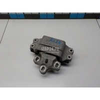 Опора КПП левая VAG Q3 (8U) (2012 - 2018) 8J0199555L